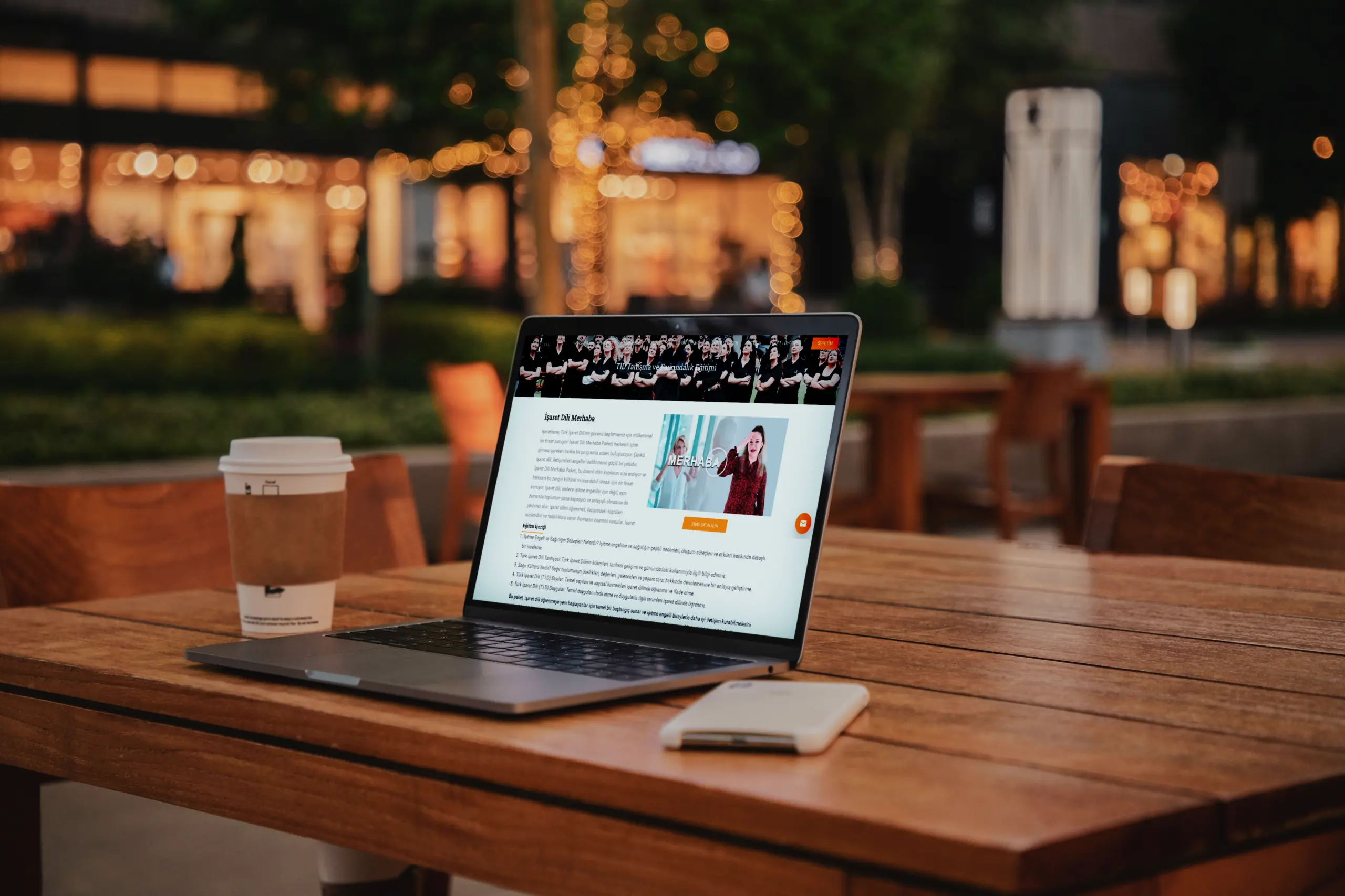 işaret dili eğitimi veren online site görüntüsü